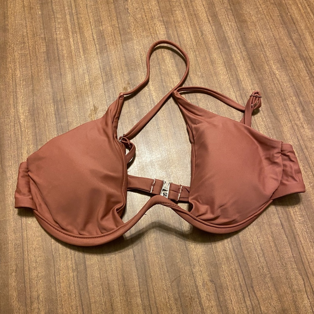 SHEIN bikini top w/ wire
